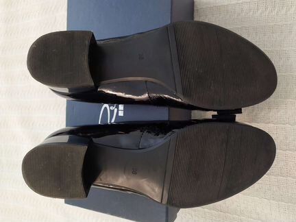 Туфли лаковые, кожа, 36 размер