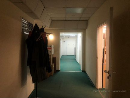 Сдам офисное помещение, 900 м²
