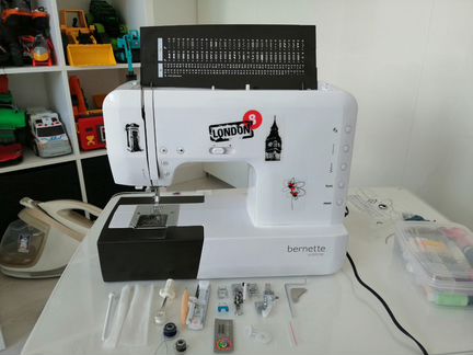 Швейная машина Bernina Bernette London 8