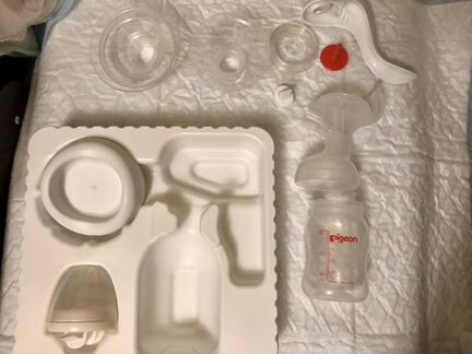Молокоотсос Pigeon Breast Pump + пакеты + прокладк