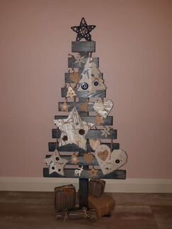 Поделка к новому году елка деревянная