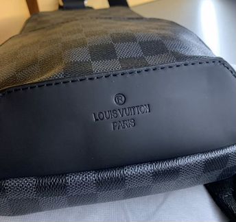 Louis Vuitton Avenue sling bag