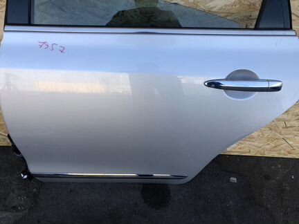 Дверь задняя левая ниссан Тиана j32