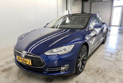 Tesla Model S AT, 2016, 83 950 км