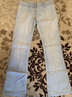 Джинсы светлые