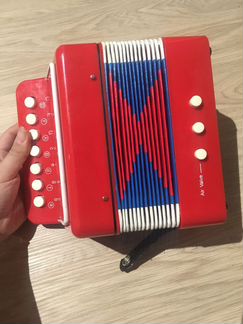 Игрушечная гармошка