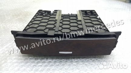 Вещевой ящик в торпеду Мерседес gl164