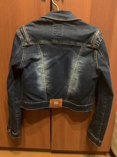 Куртка джинсовая