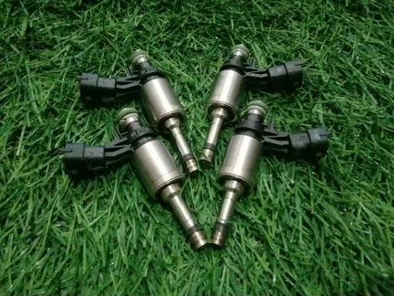 Топливная форсунка Jaguar 2.0T ecoboost