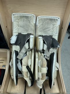 Вратарские щитки Bauer x900