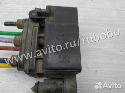 Блок клапанов пневмоподвески 95535890300 Porsche C
