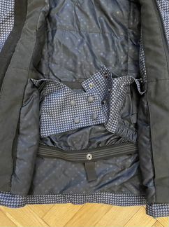 Женская горнолыжная куртка размер S