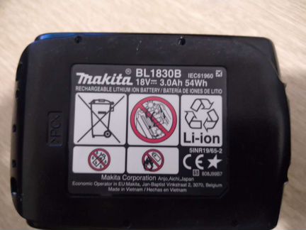 Аккумулятор новый 3а оригинал makita. В наличии 4