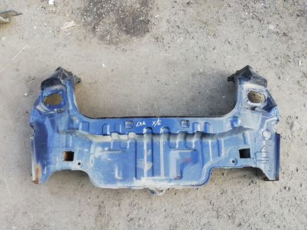 Панель задняя Hyundai Elantra XD Х/Б