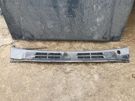 Жабо накладка под дворниками Mitsubishi Pajero II