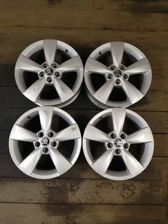 Skoda Rapid R15 Диски Оригинал (5*100)