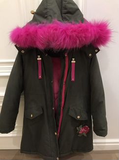 Куртка зимняя для девочки 146-154натуральный мех