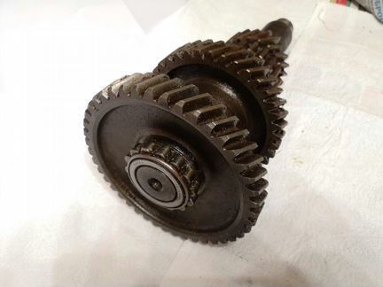 Вал промежуточный в сборе кпп 3206