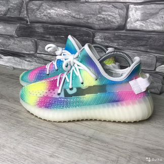 Кроссовки adidas yezzy boost женские