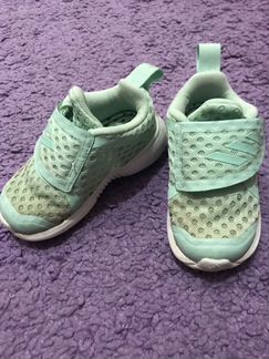 Кроссовки Adidas для девочки