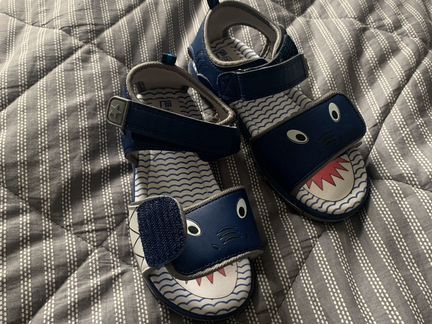 Сандалии Mothercare, стелька 19 см
