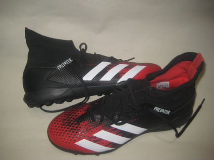 Бутсы футбольные adidas Predator