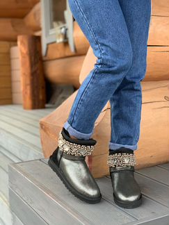 Ugg Jimmy Choo