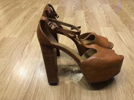 Босоножки See by Chloe