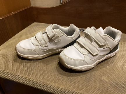 Кроссовки Carter’s
