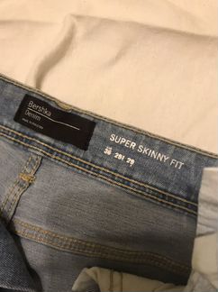 Джинсы Bershka