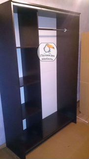 Шкаф-купе с зеркалом