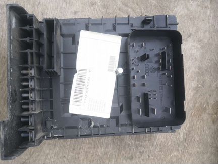 Блок предохранителей volkswagen tiguan 1.4 механик