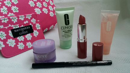 Клиник Clinique Маримекко наборы помада крем духи