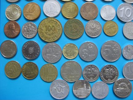 Подборка из 103 монет 61 страны мира