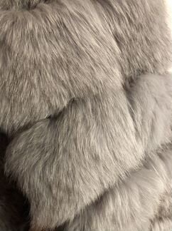 Меховая жилетка