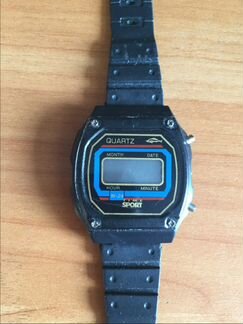 Часы новые (цена за пару)