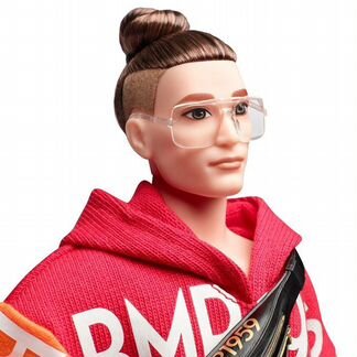 Новый Barbie Кен с поясной сумкой BMR1959