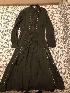 Платье длинное с разрезами