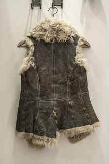 Меховая жилетка Shearling