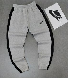 Спортивные штаны Nike тёплые
