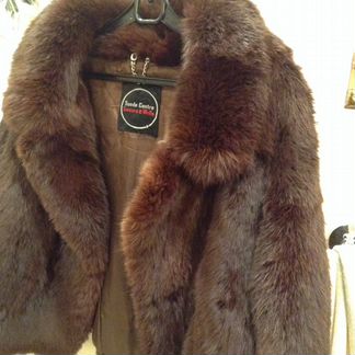 Стильный полушубок из Американской лисы р.42-46