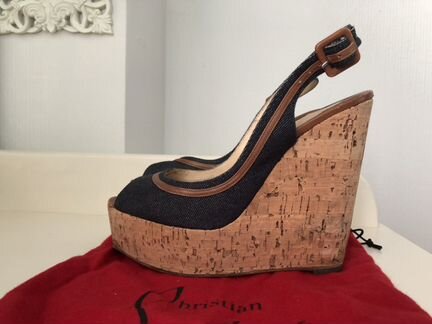 Босоножки джинсовые Christian Louboutin 37