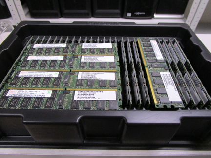 Оперативная память 4Gb Hynix 667Mhz Серверная DDR2