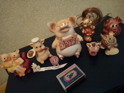 Статуэтки свинки хрюшки