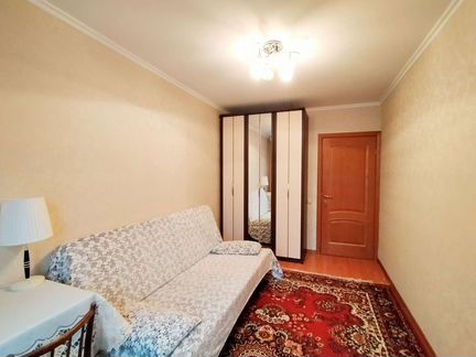 Комната 13 м² в 3-к, 6/9 эт.