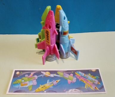Машинки, самолёты, корабли Киндер 90-х годов