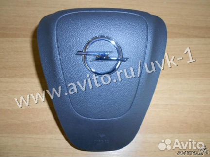Крышка подушки безопасности водителя Opel Insignia