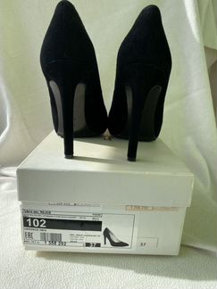 Туфли Rejois новые замшевые чёрные