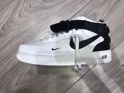 Nike air force 1 mid