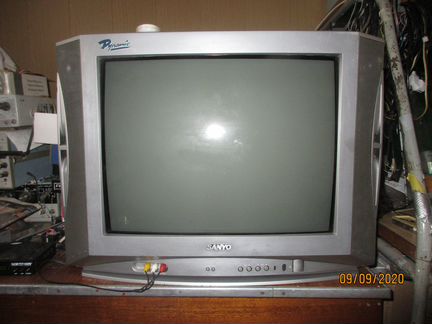 Продам телевизор Sanyo CE21SP8R